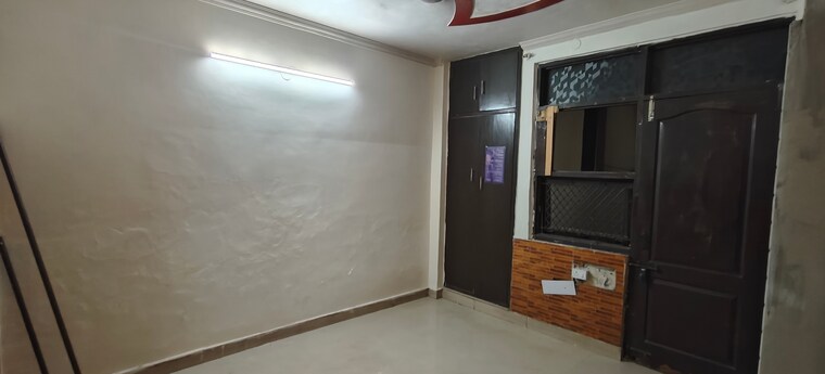 Room, mayur vihar phase 1 2 Bedroom 650 Sq.Ft. Builder Floor In Mayur Vihar Phase 1 Delhi 9419004