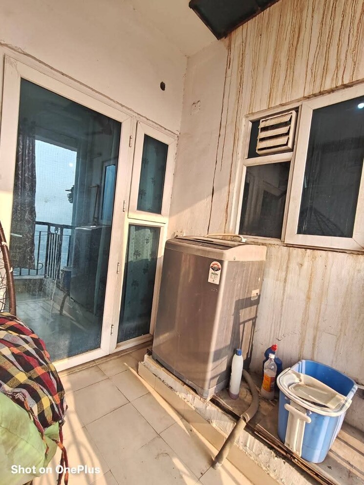 Balcony, gaur-city-2-14th-avenue 1 Bedroom 530 Sq.Ft. Apartment In Sector 16c Greater Noida Greater Noida 9419081