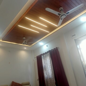  2 BHK Independent House at Nipania – for Rent