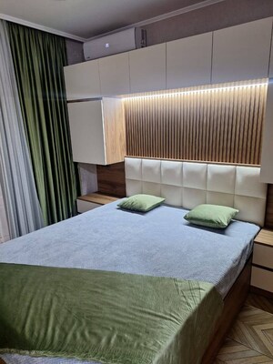 Bedroom in 3.5 BHK Villa at Vasant Kunj – for Sale