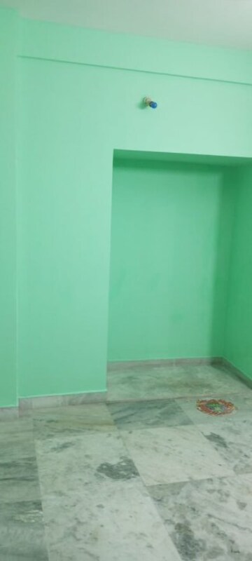 Room in 2 BHK Apartment at Ballygunge – for Rent