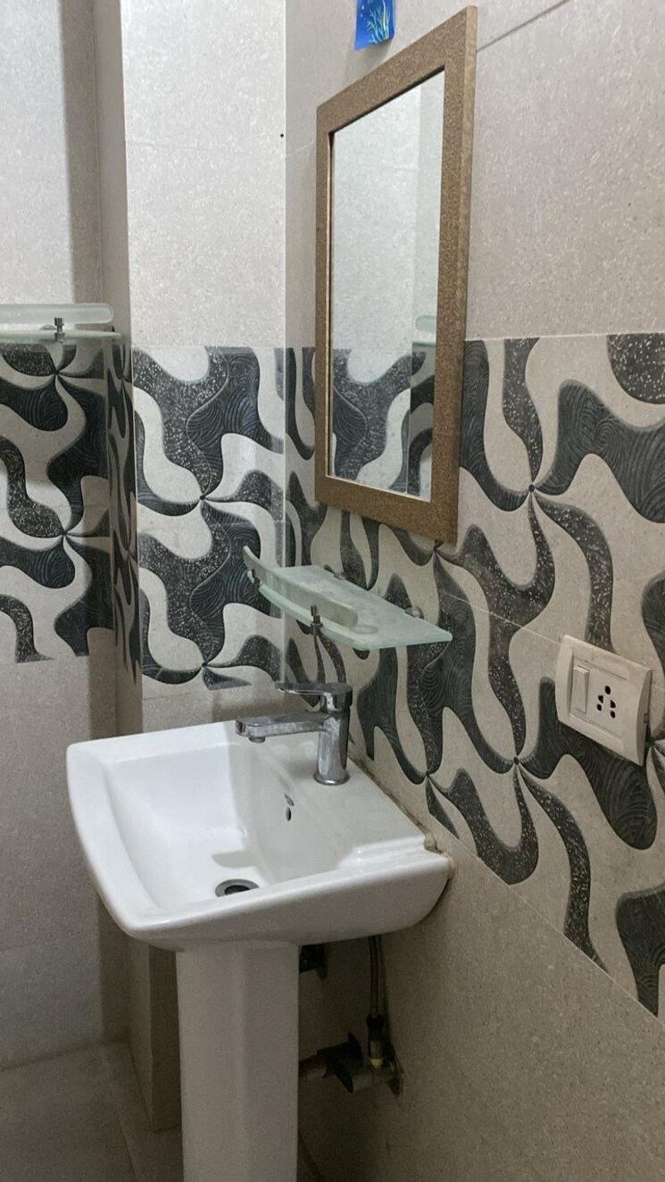 Master Bedroom, sector 38 3 Bedroom 2650 Sq.Ft. Builder Floor In Sector 38 Gurgaon 9419148