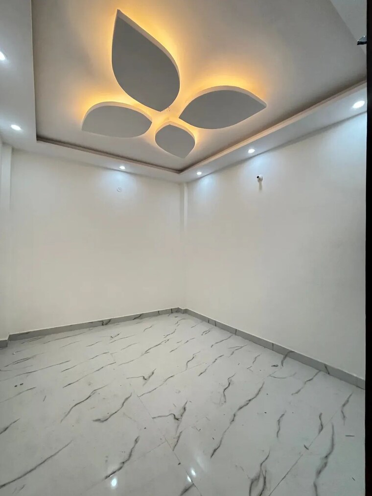 Room, sa-homes-i 4 Bedroom 455 Sq.Ft. Independent House In Uttam Nagar Delhi 9419154