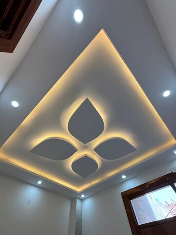 Furnished Amenities in 4 BHK Independent House at SA HOMES I, Uttam Nagar – for Sale