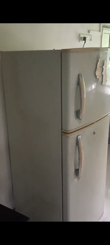  2 BHK Apartment at Kanika CHS, Andheri East – for Rent