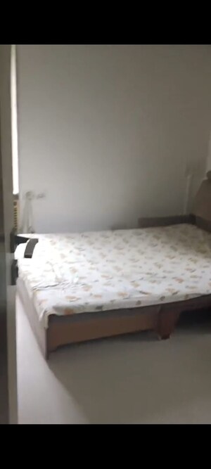 2 BHK Apartment For Rent in Kanika CHS, Andheri East