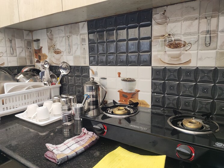 Kitchen, sector 31 Studio 649 Sq.Ft. Builder Floor In Sector 31 Gurgaon 9419164