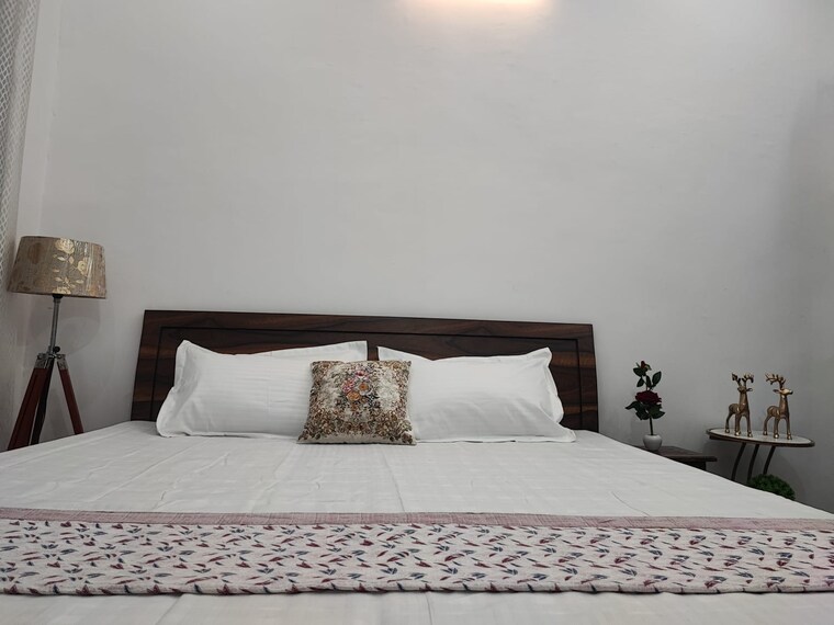 Bedroom, sector 31 Studio 649 Sq.Ft. Builder Floor In Sector 31 Gurgaon 9419164