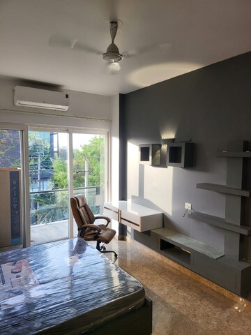 Living Room in Studio Builder Floor at Sector 31 – for Rent
