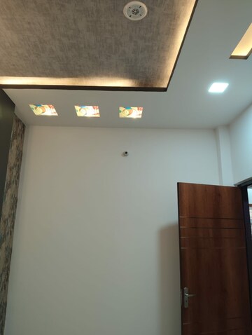 Furnished Amenities in 3 BHK Villa at Indira Nagar – for Sale