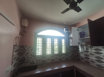 Living Room in 2 BHK Builder Floor at Sector 40 – for Rent