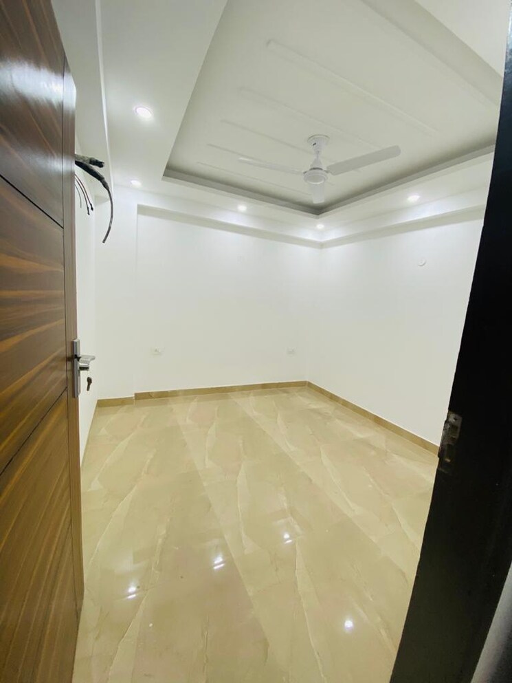 Room, chattarpur 3 Bedroom 1200 Sq.Ft. Builder Floor In Chattarpur Delhi 9416367