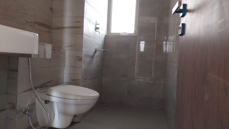 Bathroom, mohispota 3 Bedroom 1080 Sq.Ft. Apartment In Mohispota Kolkata 9419338