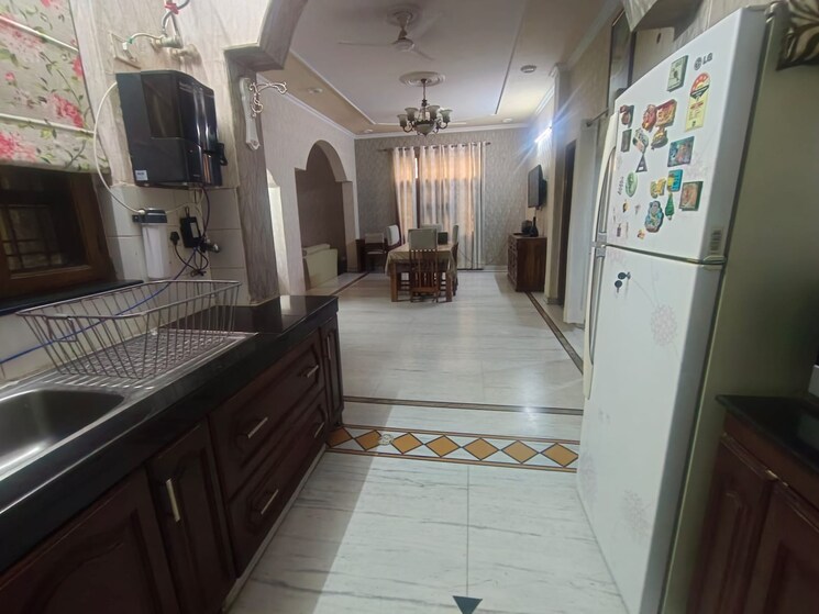 Kitchen, sector 31 3 Bedroom 1899 Sq.Ft. Builder Floor In Sector 31 Gurgaon 9419388