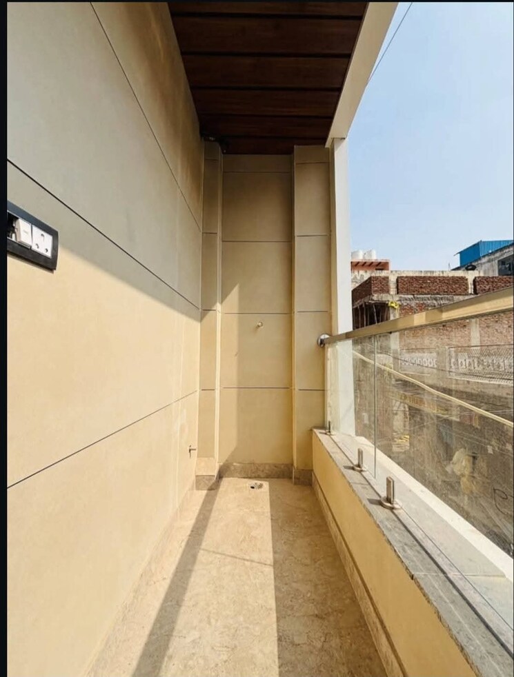 Kitchen, sa-homes-i 3.5 Bedroom 911 Sq.Ft. Builder Floor In Uttam Nagar Delhi 9419412