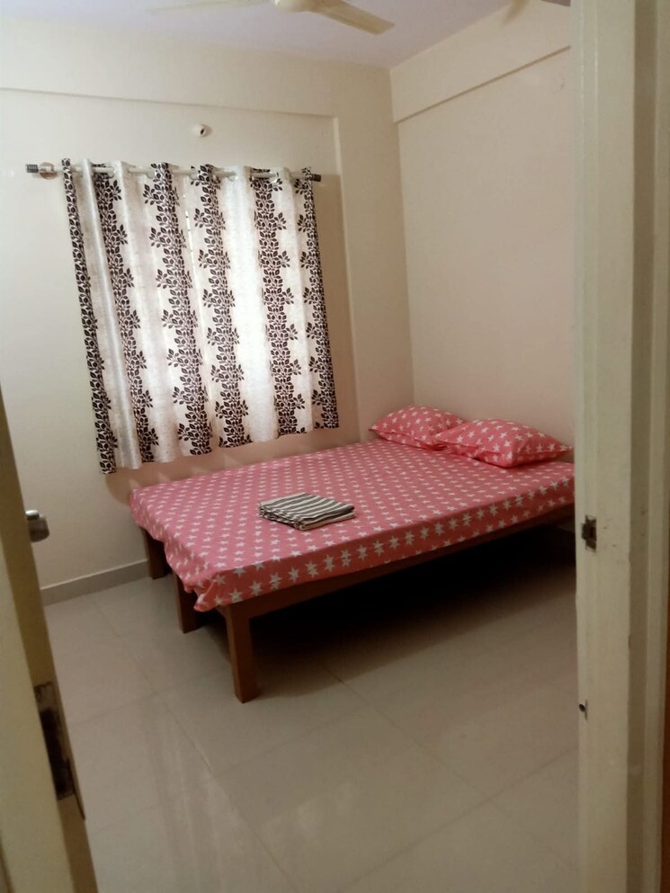 Bedroom, s-v-residency-bellandur 1 Bedroom 600 Sq.Ft. Apartment In Bellandur Bangalore 9419458