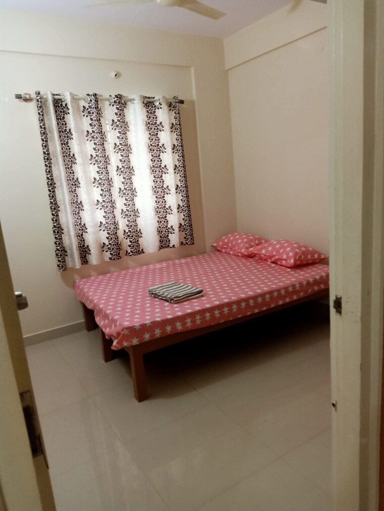 Bedroom, s-v-residency-bellandur 1 Bedroom 600 Sq.Ft. Apartment In Bellandur Bangalore 9419458