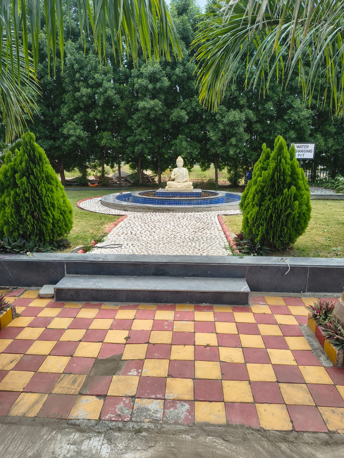 Plot For Sale in Ras Garden 