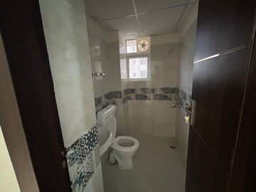 Bathroom in 3 BHK Apartment at Signature Global Prime, Sector 63a – for Rent