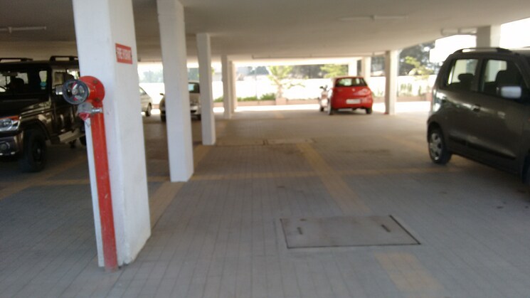  Parking, ag-west-one 2 Bedroom 920 Sq.Ft. Apartment In Wakad Pune 9419500