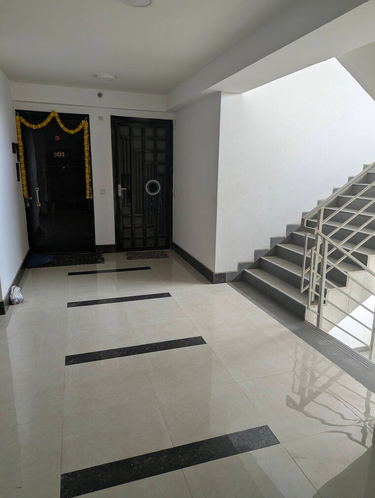 undefined, m3m-marina 2 Bedroom 1242 Sq.Ft. Apartment In Sector 68 Gurgaon 9419516