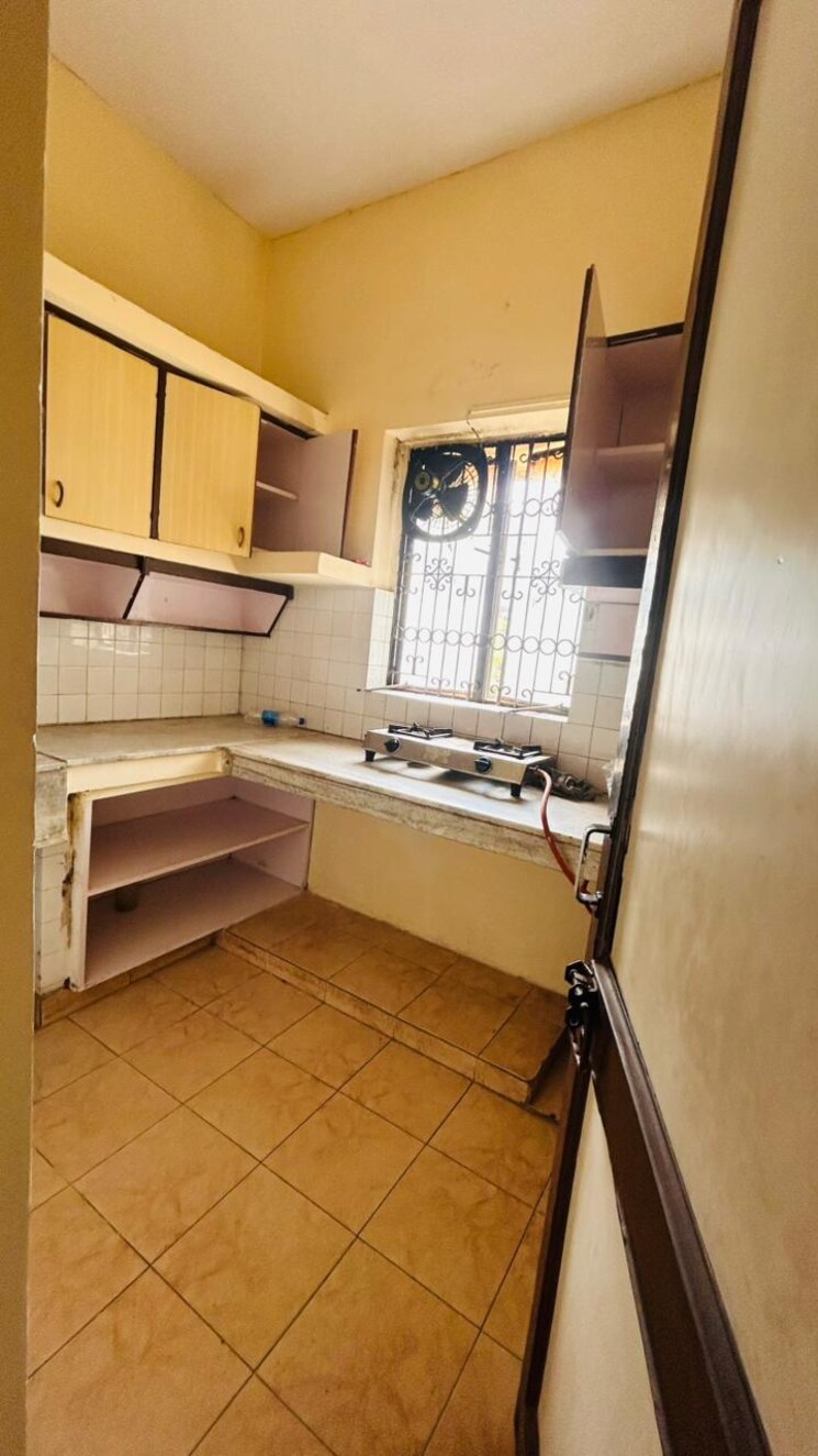 Kitchen, malviya nagar 1 Bedroom 1200 Sq.Ft. Builder Floor In Malviya Nagar Delhi 9419591