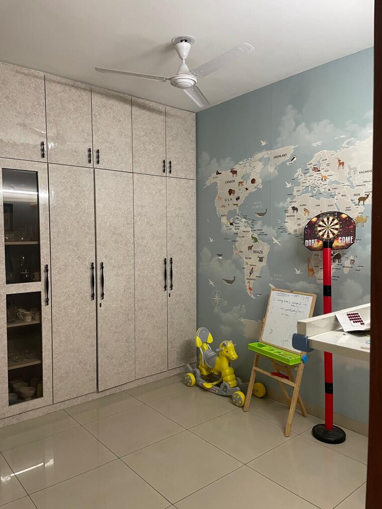 Living Room, emaar-palm-gardens 3 Bedroom 1900 Sq.Ft. Apartment In Sector 83 Gurgaon 9419623