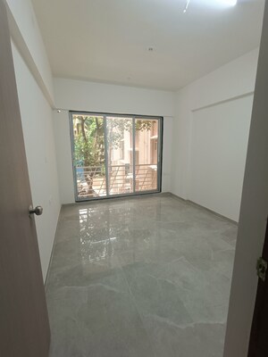 Room in 2 BHK Apartment at Goregaon West – for Rent