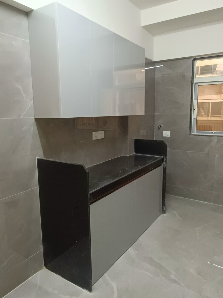 Kitchen, goregaon west 2 Bedroom 666 Sq.Ft. Apartment In Goregaon West Mumbai 9419653