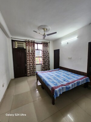 Bedroom in 3 BHK Apartment at Silver City Extention, Vip Road – for Rent