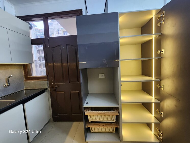 Kitchen, silver-city-extention 3 Bedroom 1800 Sq.Ft. Apartment In Vip Road Zirakpur 9419642