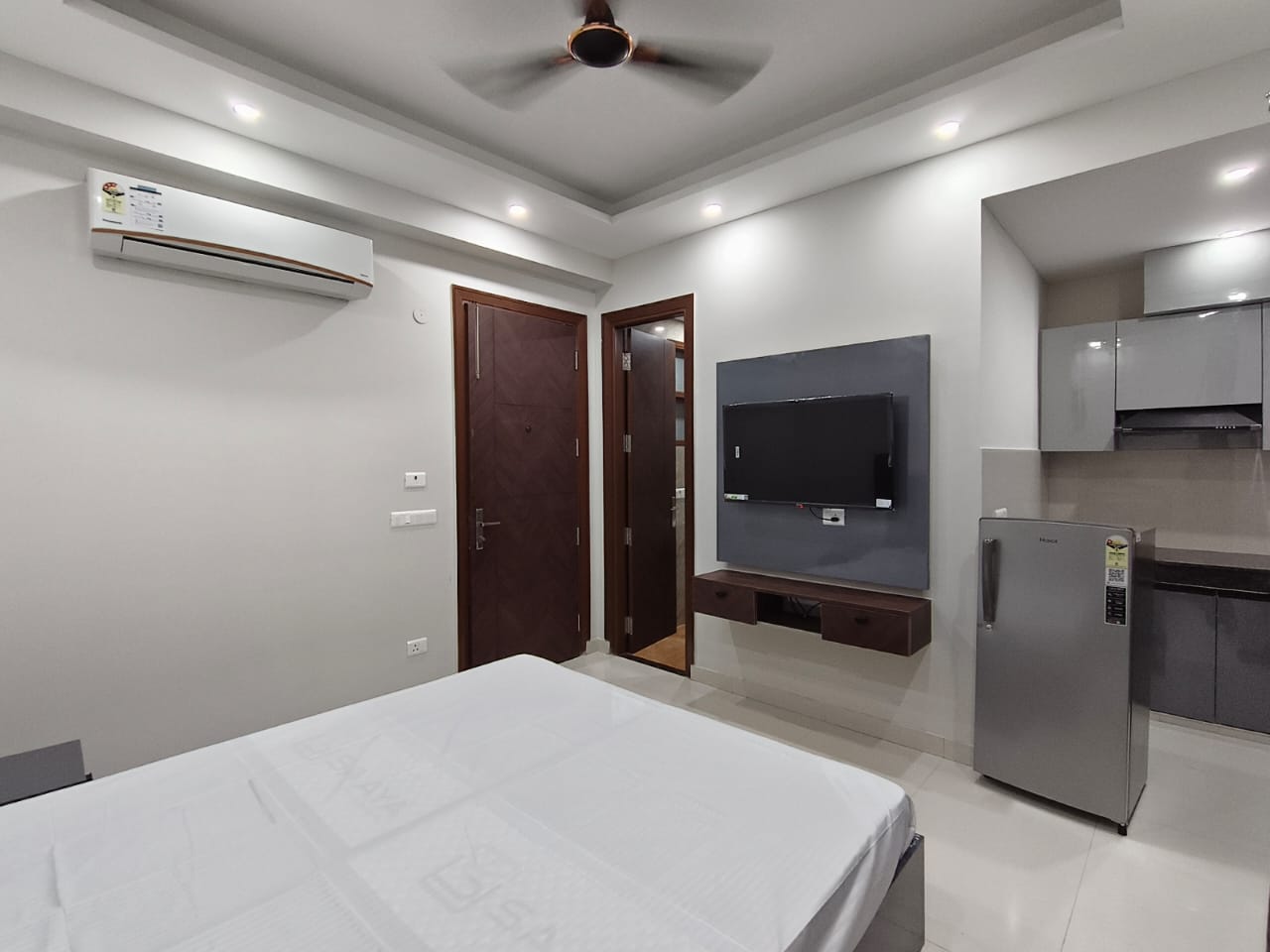 4 BHK + Servant Room Apartment For Sale in Conscient Hines Elevate
