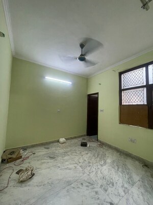 Room in 2 BHK Builder Floor at Ashoka Enclave – for Rent