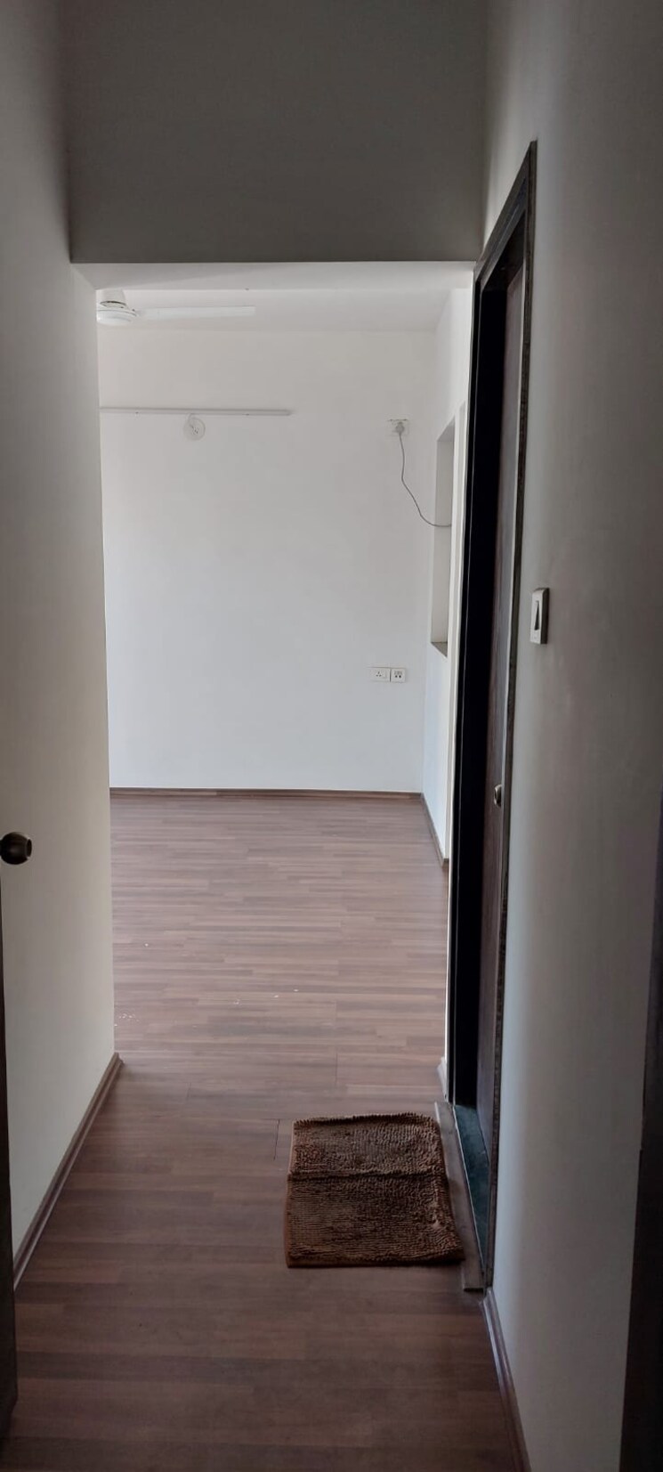 Room, lodha-splendora 2 Bedroom 701 Sq.Ft. Apartment In Ghodbunder Road Thane 9419711