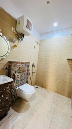 Master Bedroom in 4 BHK Builder Floor at Ansal API Esencia, Sector 67 – for Rent