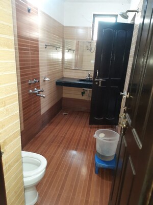 Bathroom in 2 BHK Builder Floor at Unitech Infospace, Sector 21 – for Rent
