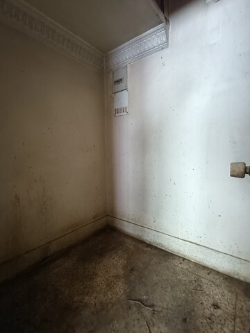 Room in 3 BHK Apartment at Dum Dum Park – for Sale