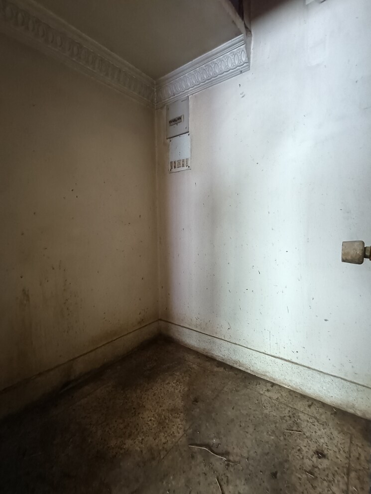 Room, dum dum park 3 Bedroom 1200 Sq.Ft. Apartment In Dum Dum Park Kolkata 9419795