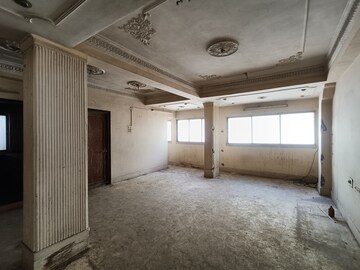 Room in 3 BHK Apartment at Dum Dum Park – for Sale