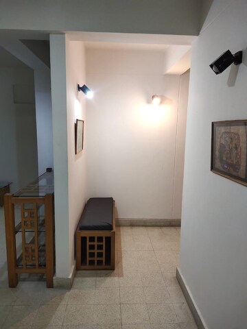  2 BHK Apartment at Classique Mansion, Indiranagar – for Rent