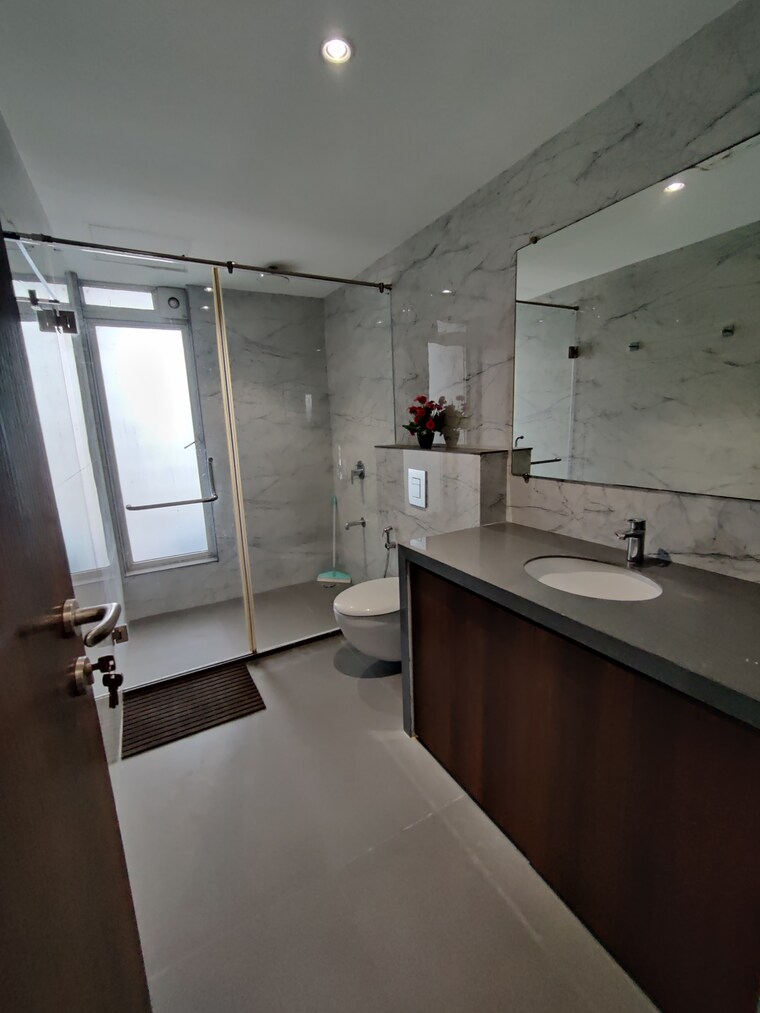 Bathroom, joy-legend 4 Bedroom 1962 Sq.Ft. Apartment In Khar West Mumbai 9419859