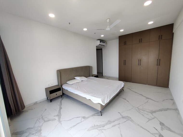 Bedroom, joy-legend 4 Bedroom 1962 Sq.Ft. Apartment In Khar West Mumbai 9419859