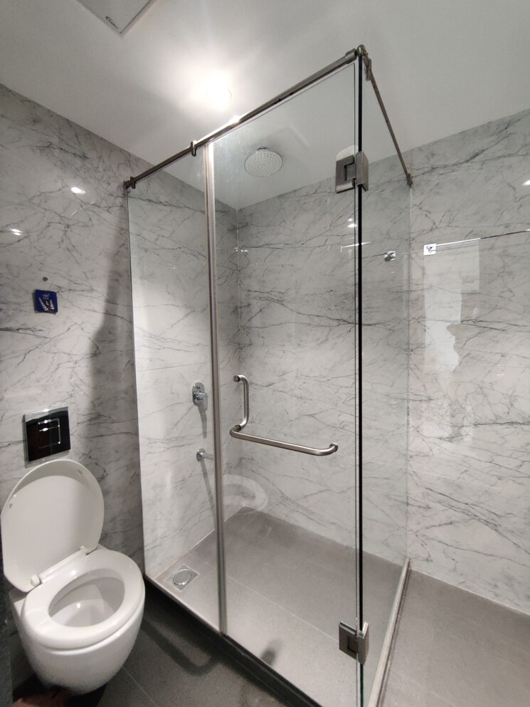 Bathroom, joy-legend 4 Bedroom 1962 Sq.Ft. Apartment In Khar West Mumbai 9419859