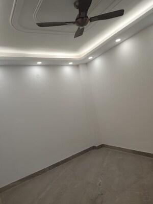 Room in 3 BHK Builder Floor at RWA Kalkaji DDA Flats L1 & L2, Govindpuri – for Sale