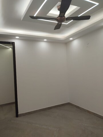 Room in 3 BHK Builder Floor at RWA Kalkaji DDA Flats L1 & L2, Govindpuri – for Sale