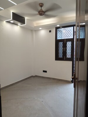 Room in 3 BHK Builder Floor at RWA Kalkaji DDA Flats L1 & L2, Govindpuri – for Sale