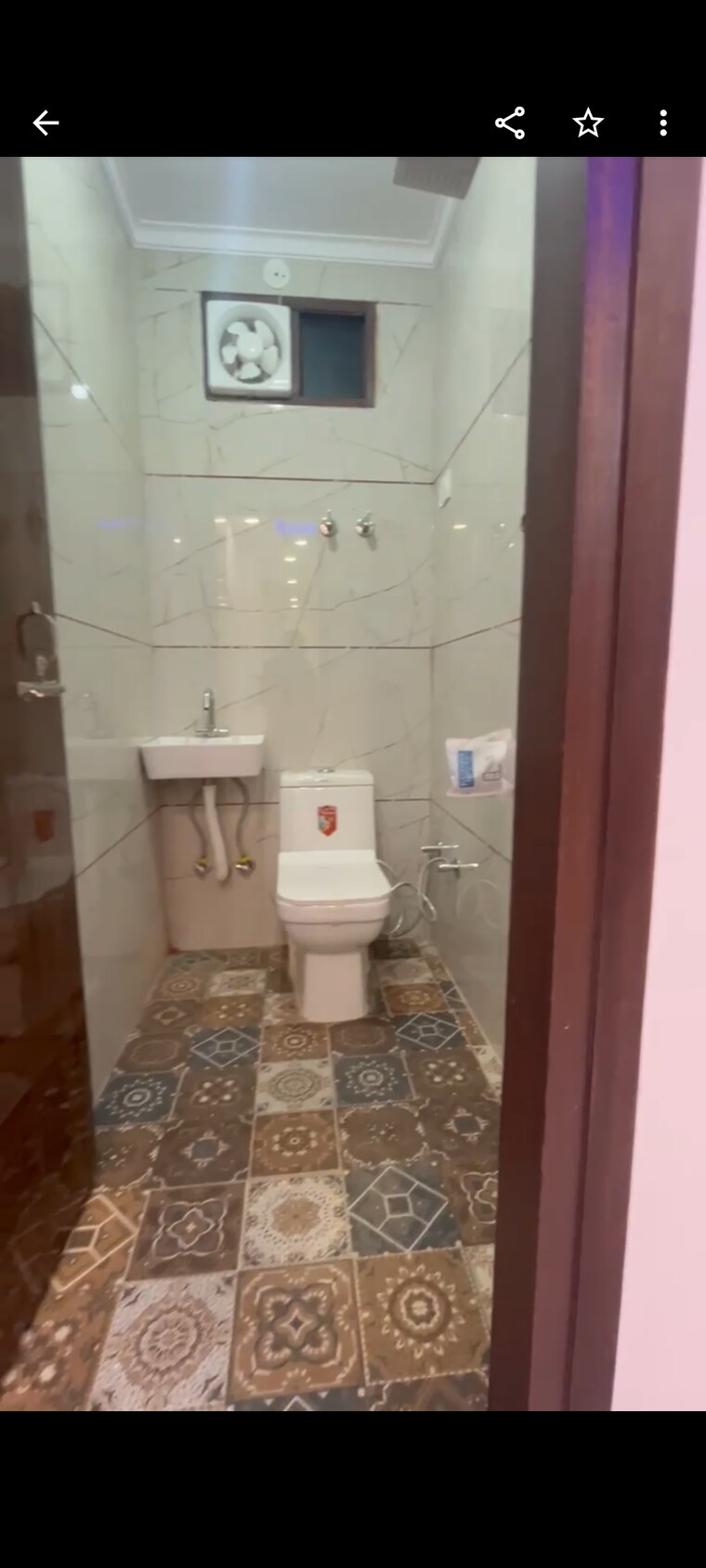 Bathroom, govindpuri 2 Bedroom 500 Sq.Ft. Builder Floor In Govindpuri Delhi 9419860