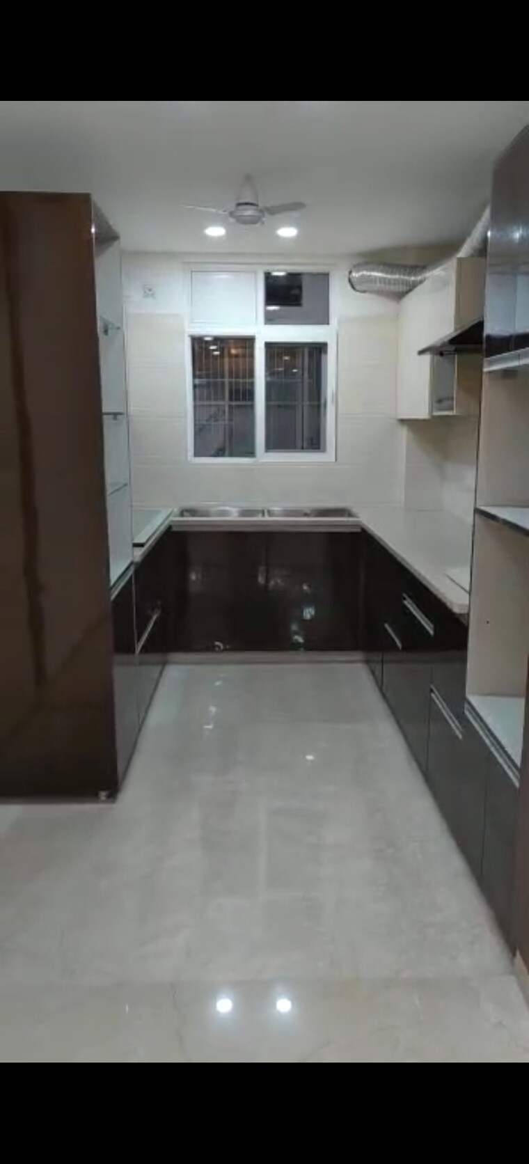 Kitchen, sector 57 3 Bedroom 2800 Sq.Ft. Builder Floor In Sector 57 Gurgaon 9419875