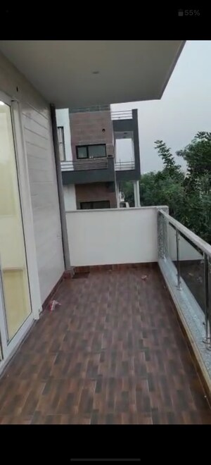 Kitchen in 3 BHK Builder Floor at Sector 57 – for Rent