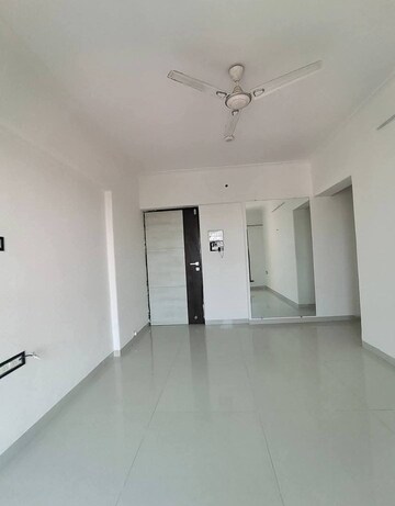 Room in 1 BHK Apartment at Azad Nagar – for Rent